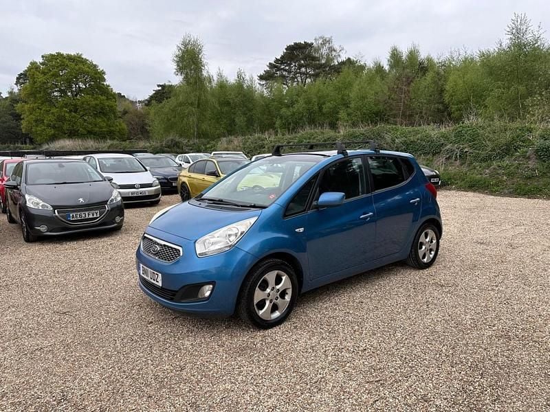 Used Kia Venga 89 HP (65 kW) 2011 Blue Hatchback