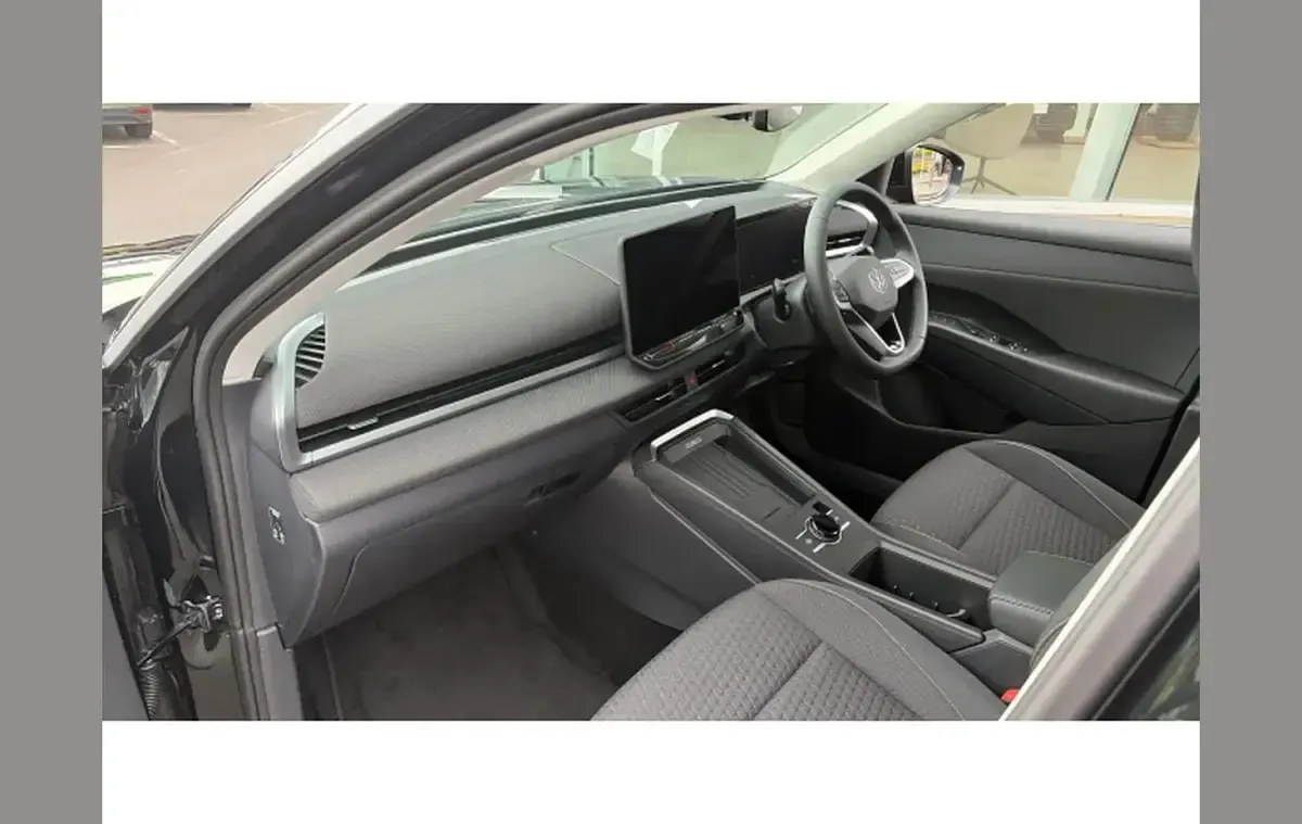 New VW T-Roc Life 147 HP (108 kW) 2025 Other SUV