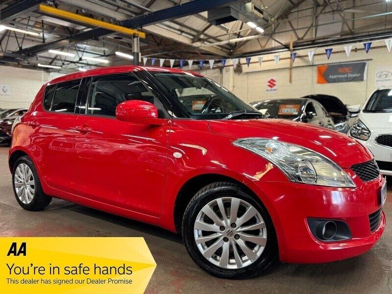 Red Used 2013 Suzuki Swift SZ4 Hatchback | £5,989 (Fair price) - Image 1/4