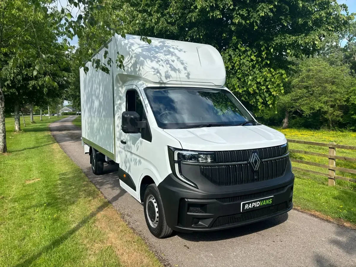 New Renault Master 2025 White Van