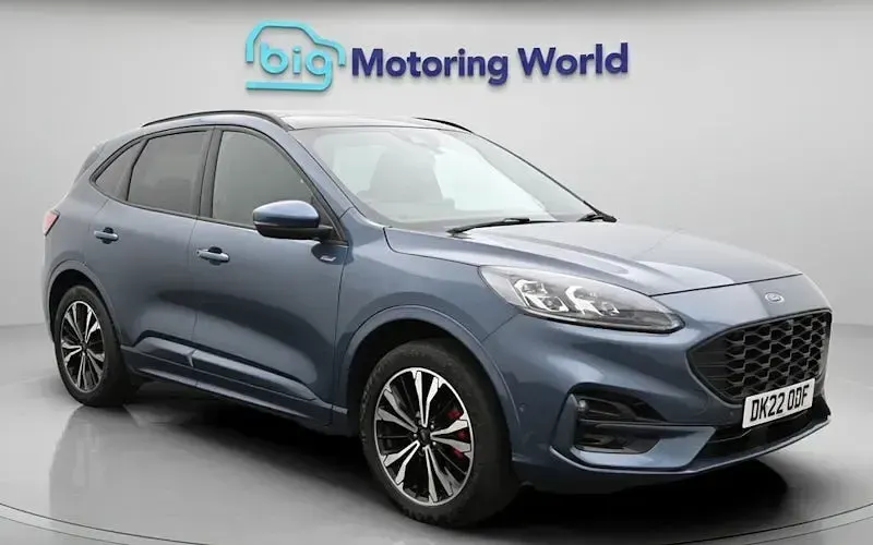 Second-hand Ford Kuga ST-Line X 224 CP (164 kW) 2022 SUV