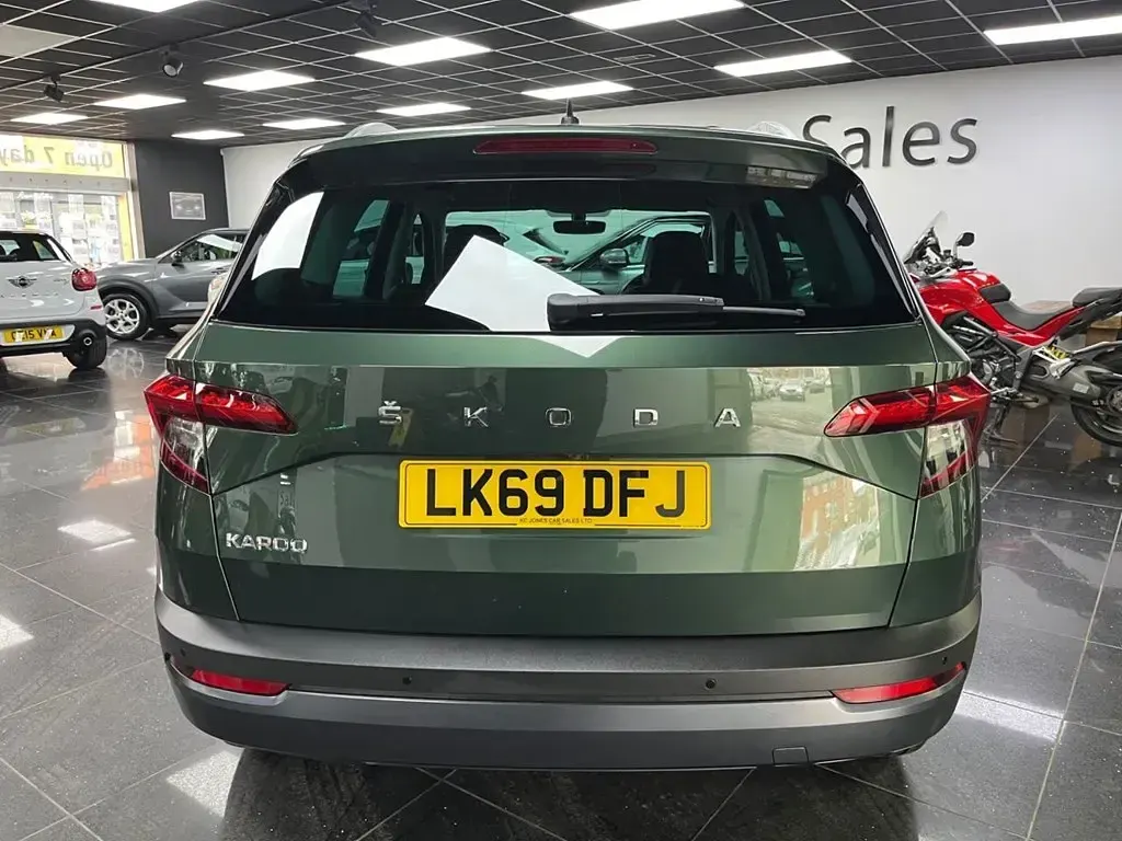 Używany Skoda Karoq SE L 150 KM (110 kW) 2019 Zielony SUV