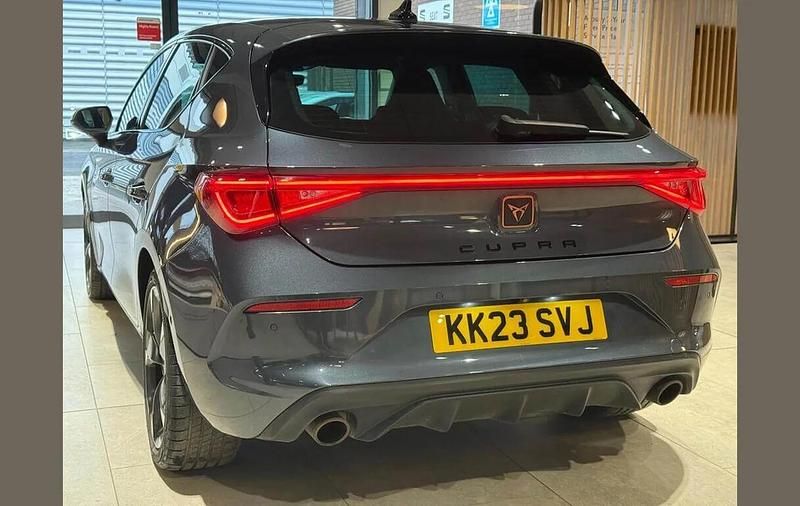 Used Cupra Leon VZ1 241 HP (177 kW) 2023 Grey Hatchback