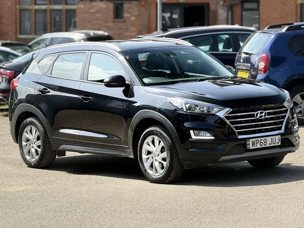 Used Hyundai Tucson SE 115 HP (84 kW) 2018 Black SUV