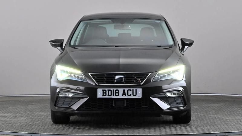 Used Seat Leon FR 180 HP (132 kW) 2018 Mauve/purple Hatchback