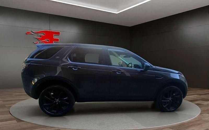 Second-hand Land Rover Discovery Sport HSE 180 CP (132 kW) 2017 Gri SUV