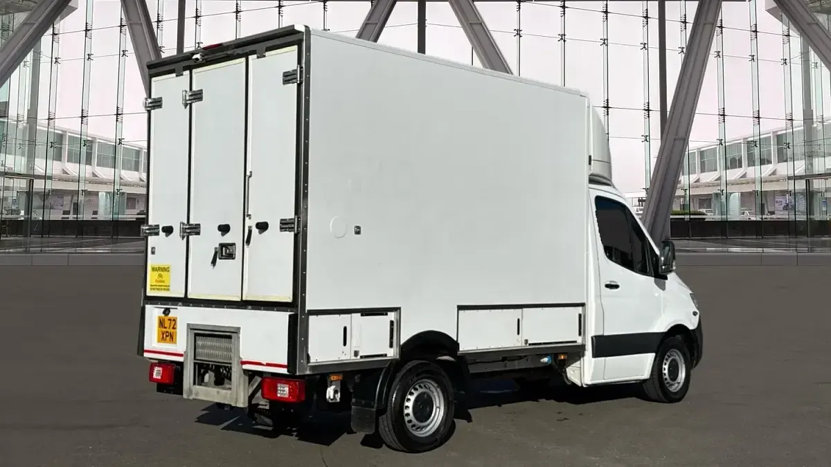 Used Mercedes Sprinter Progressive 150 HP (110 kW) 2022 White Van