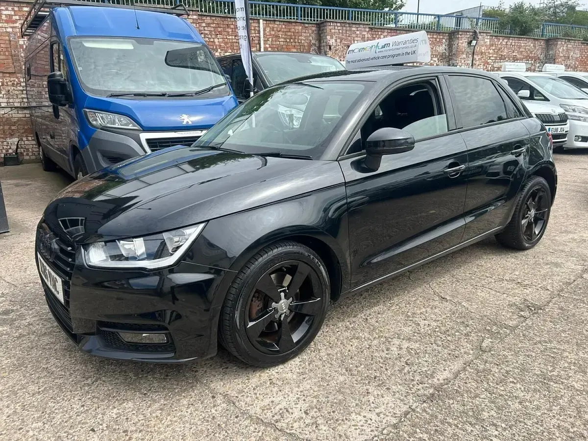 Begagnad Audi A1 Sportback Sport 116 HK (85 kW) 2016 Svart Halvkombi