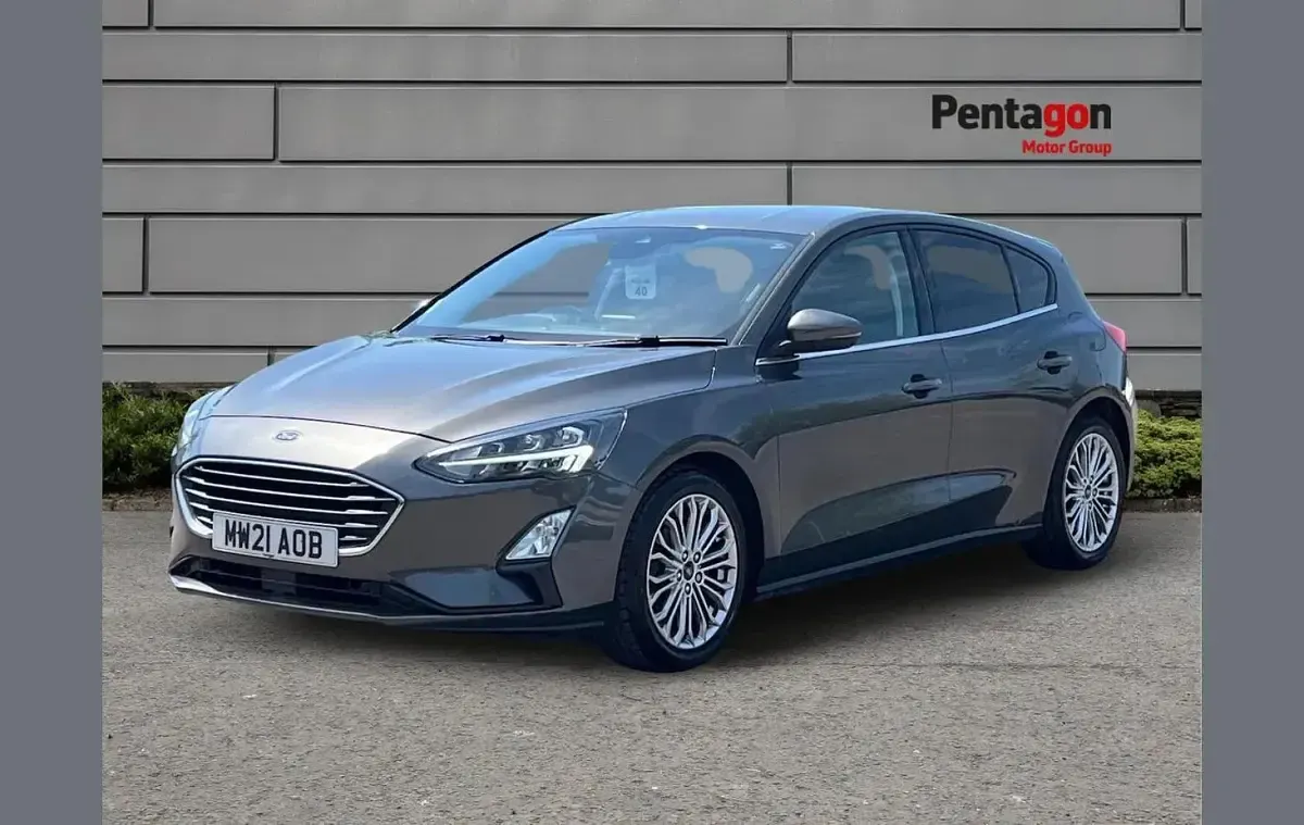 Used Ford Focus Titanium X 123 HP (90 kW) 2021 Grey Hatchback