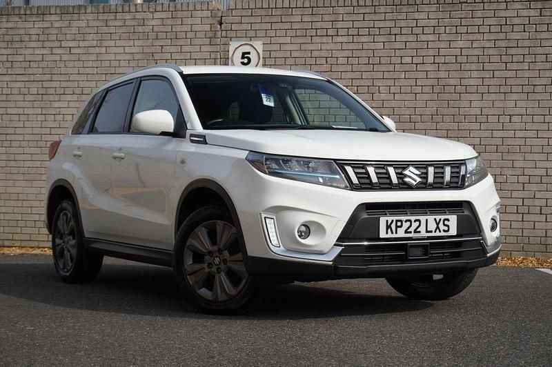 Used Suzuki Vitara SZ-T 2022 White SUV