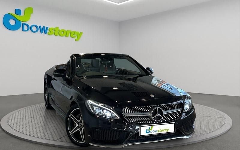 Usado Mercedes C220 AMG line 170 HP (125 kW) 2017 Cabrios