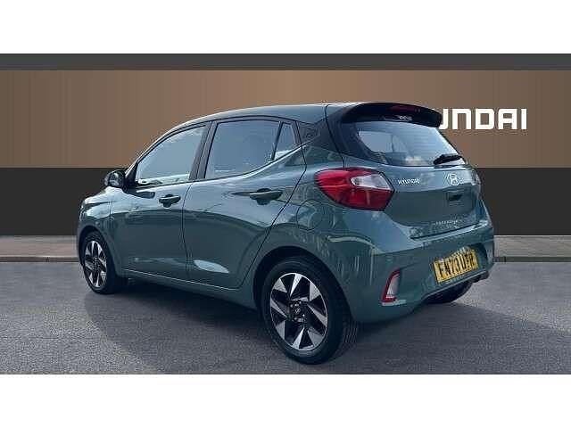Used Hyundai i10 Advanced 84 HP (61 kW) 2023 Green Hatchback