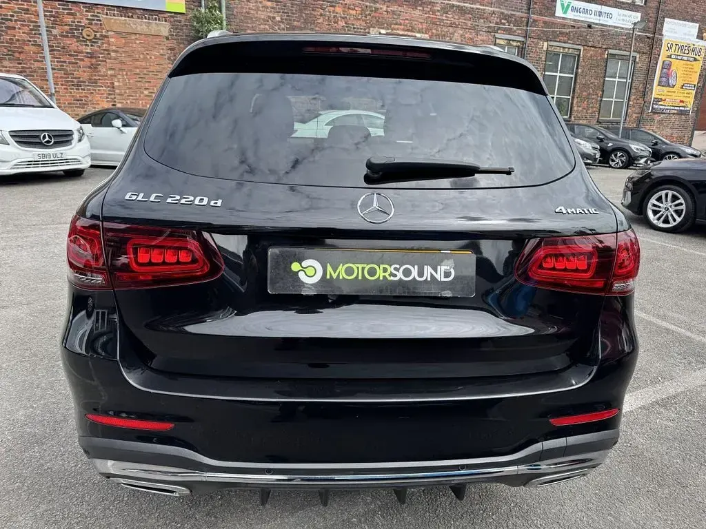 Used Mercedes GLC220 AMG line 194 HP (142 kW) 2019 Black SUV