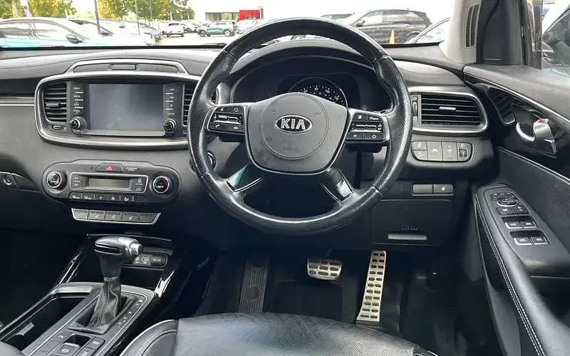 Used Kia Sorento GT-Line 200 HP (147 kW) 2019 White SUV