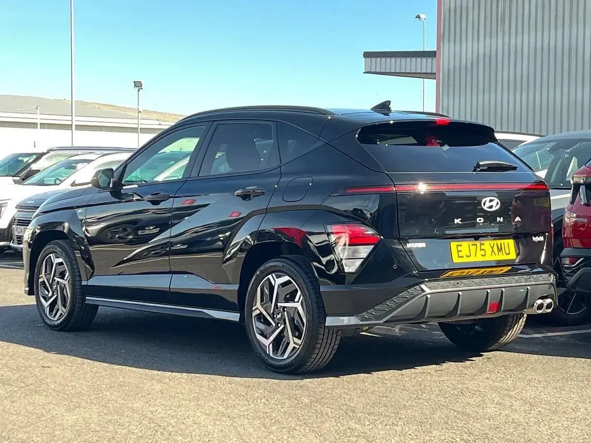 Second-hand Hyundai Kona N Line 138 CP (101 kW) 2025 Negru SUV