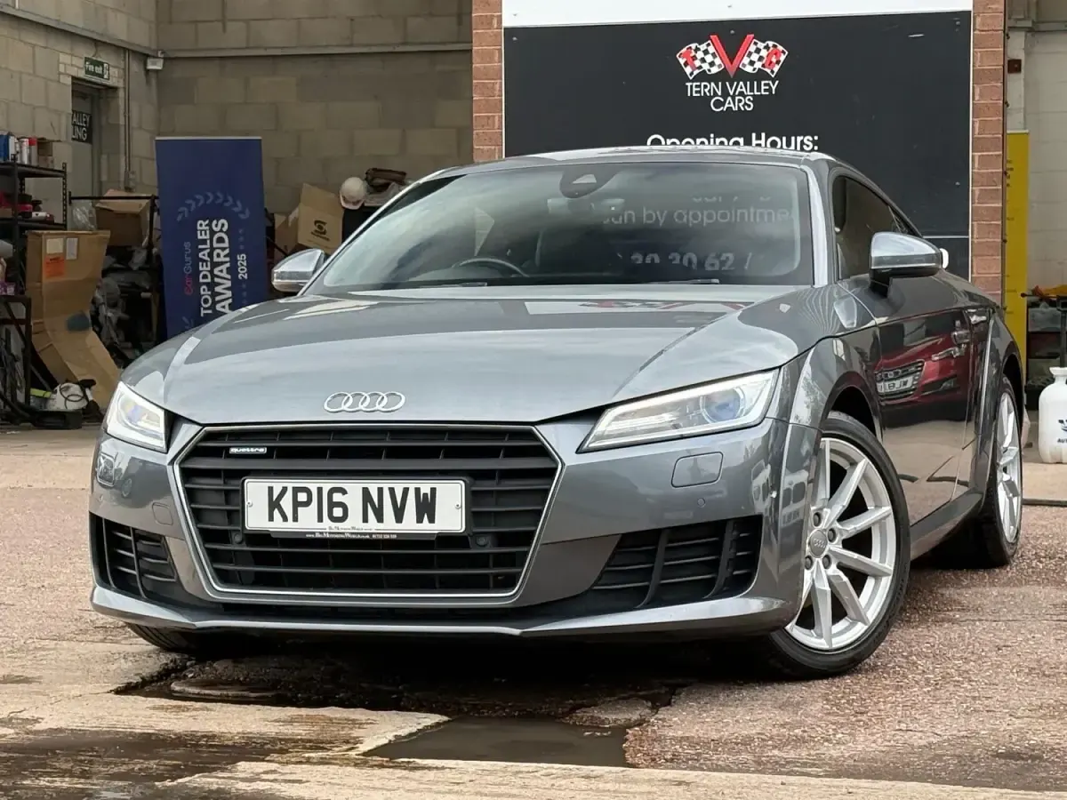 Używany Audi TT Sport 230 KM (169 kW) 2016 Szary Coupe