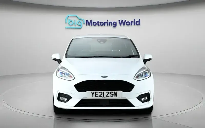 Used Ford Fiesta ST-Line 125 HP (91 kW) 2021 White Hatchback