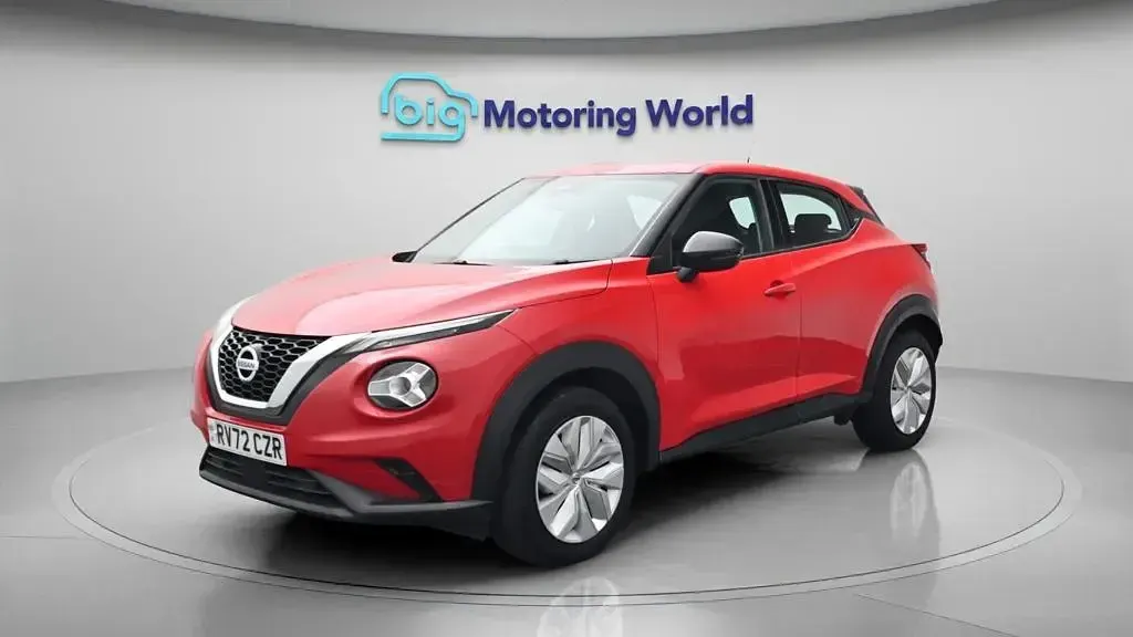 Used Nissan Juke Acenta 114 HP (83 kW) 2022 Red SUV