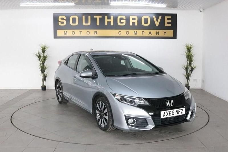 Silver Used 2017 Honda Civic SE Plus Hatchback | £8,489 (Fair price) - Image 1/1
