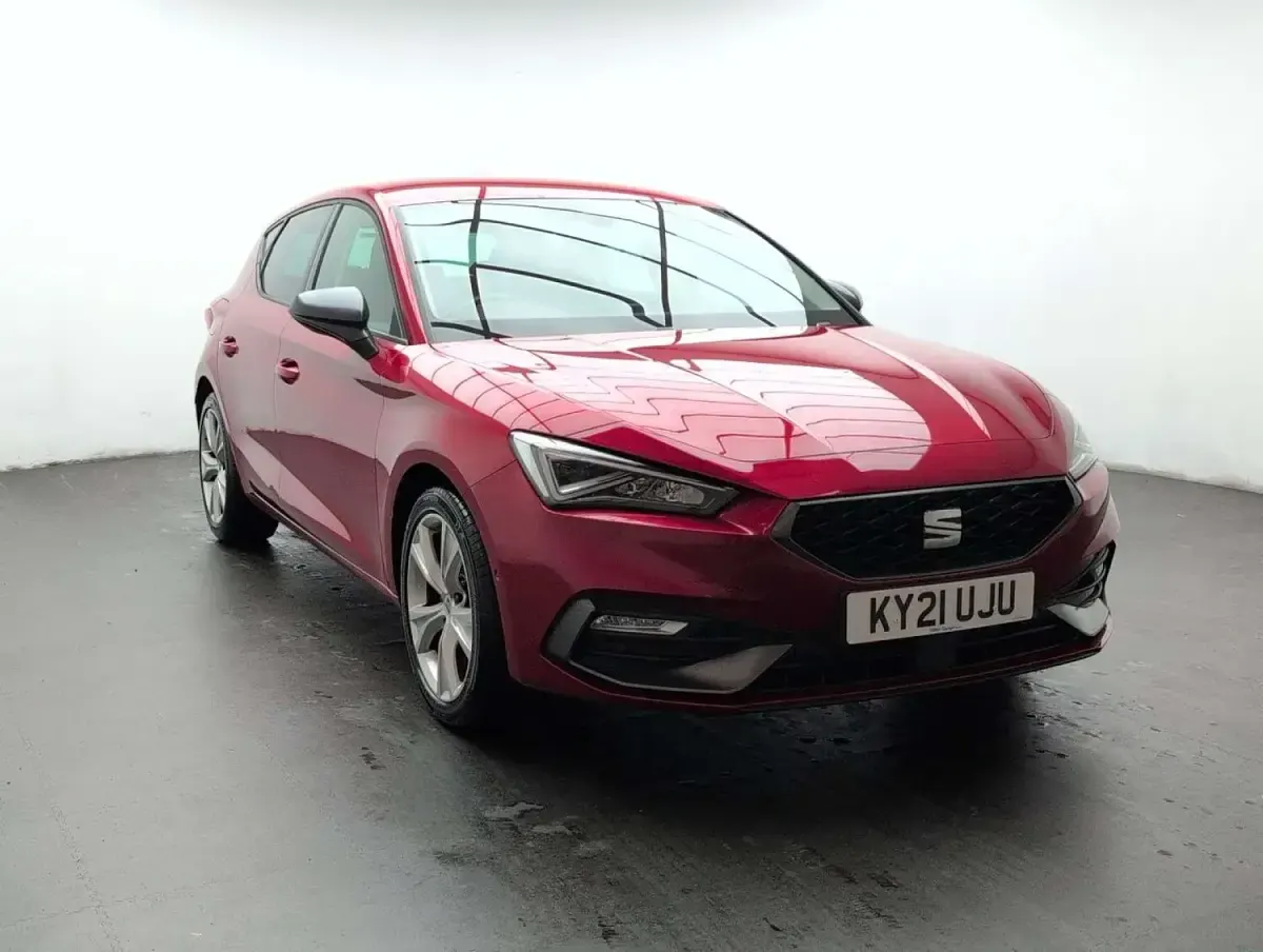Used Seat Leon FR 150 HP (110 kW) 2021 Red Hatchback