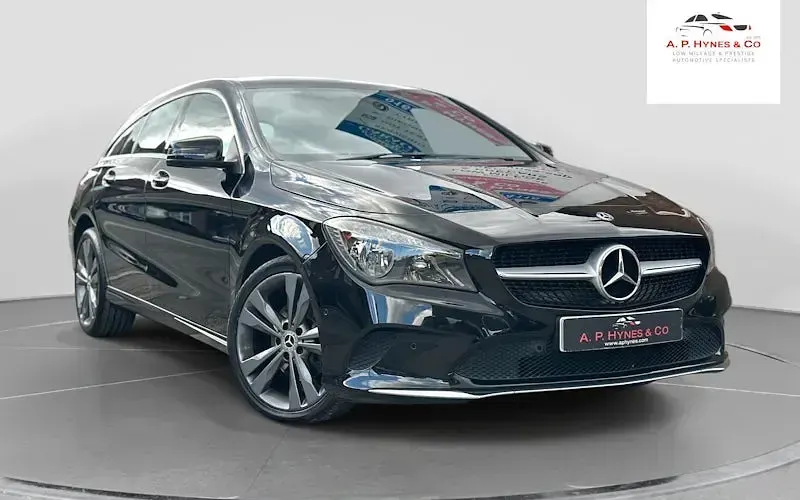 Used Mercedes CLA220 Shooting Brake 177 HP (130 kW) 2017 Estate
