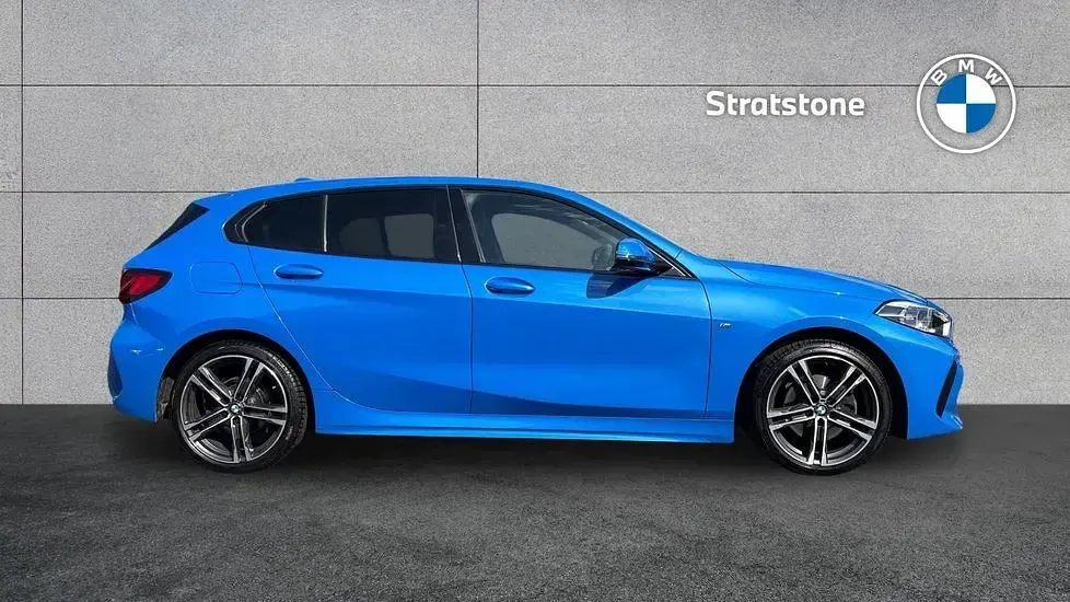 Used BMW 118 M Sport 136 HP (100 kW) 2021 Blue Hatchback