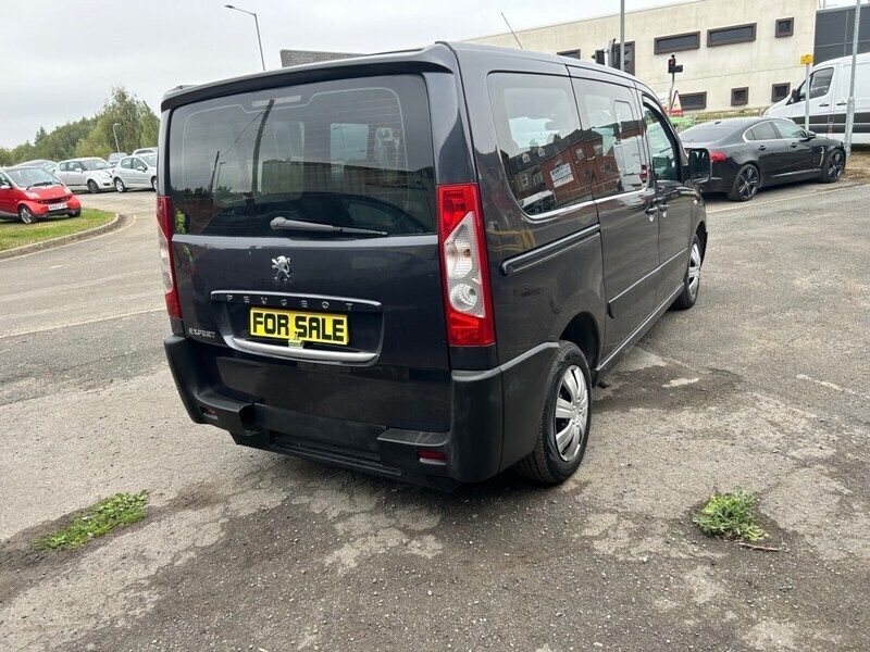 Image 2/4