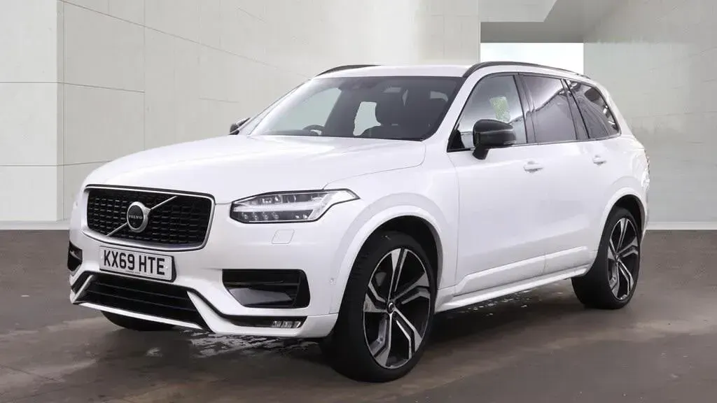 Used Volvo XC90 R-Design Pro 2019 White SUV