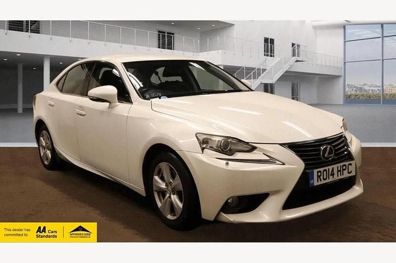 Used Lexus IS300h 2014 White Sedan