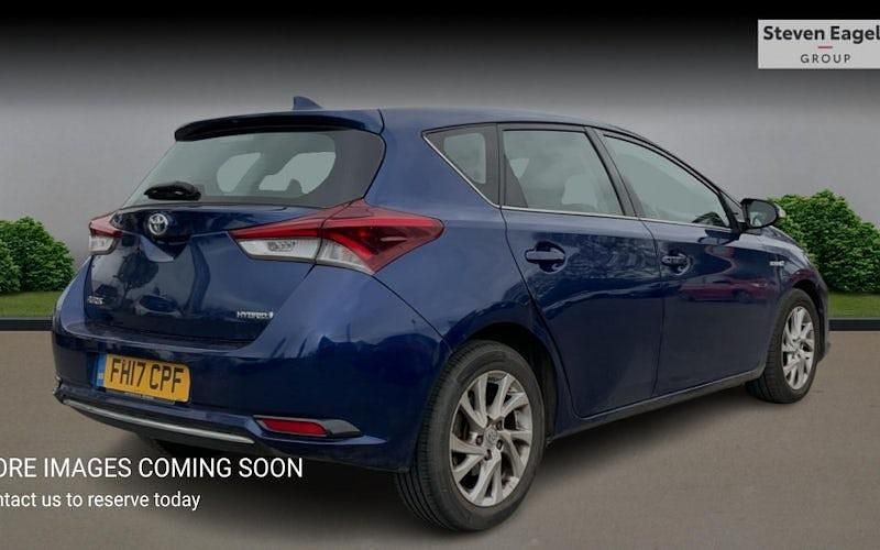 Used Toyota Auris Hybrid 136 HP (100 kW) 2019 Hatchback