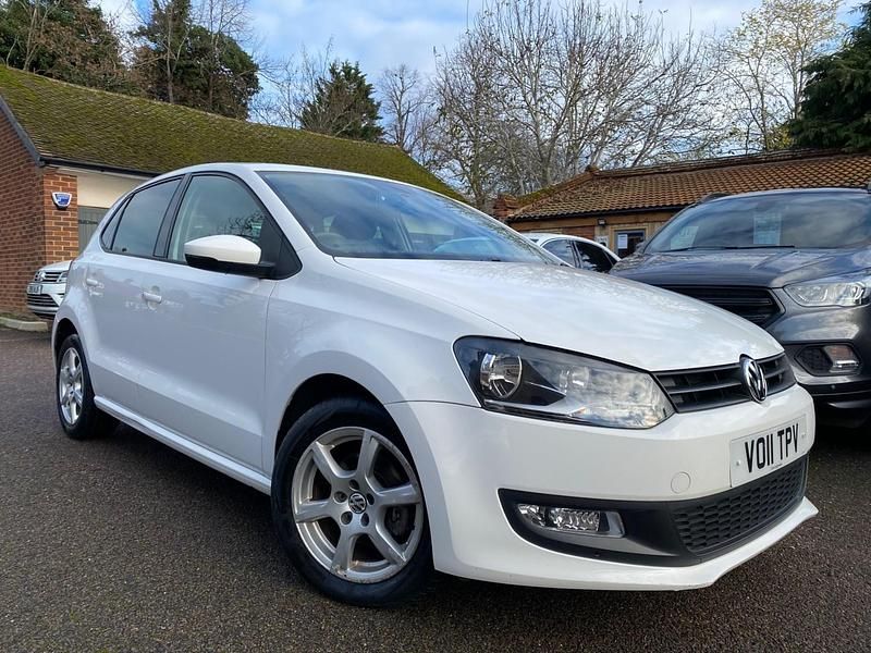 White Used 2011 VW Polo Hatchback | £3,680 (Good price) - Image 1/4