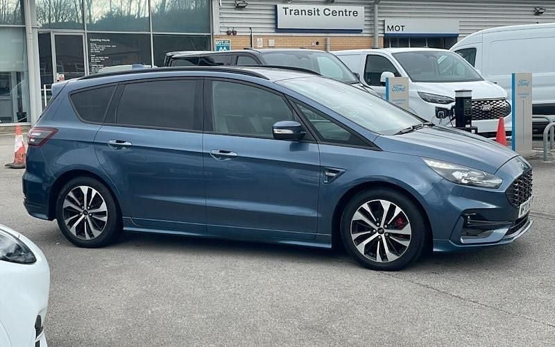 Begagnad Ford S-MAX ST-Line 190 HK (139 kW) 2021 Minibuss