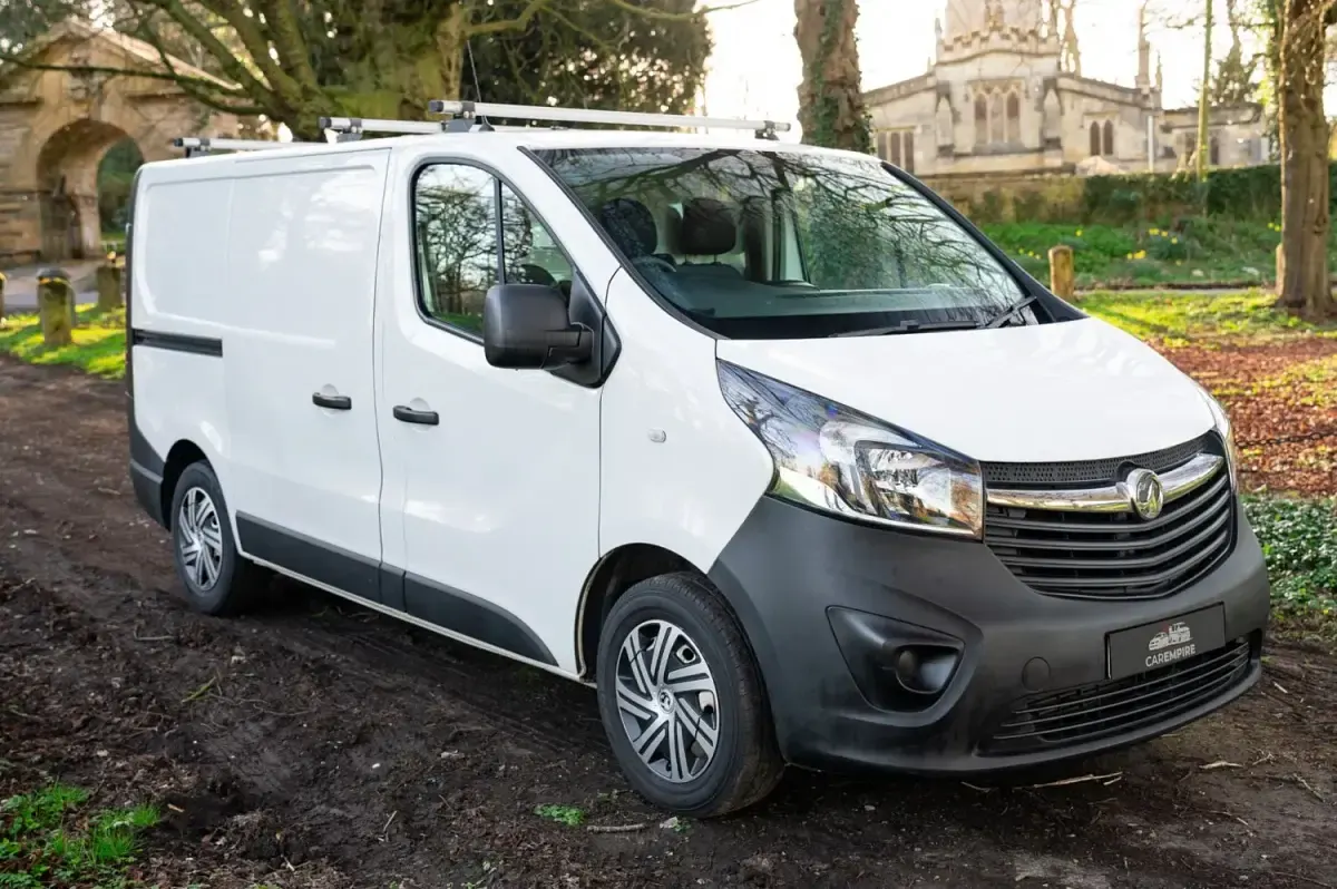 Usado Vauxhall Vivaro 2018 Branco