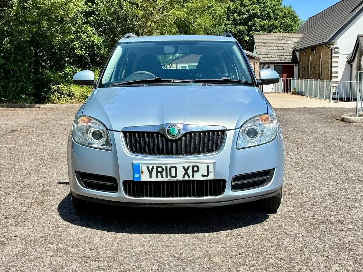 Used Skoda Fabia 2010 Blue Estate