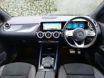 Used Mercedes GLA180 AMG Line Premium 136 HP (100 kW) 2022 White SUV