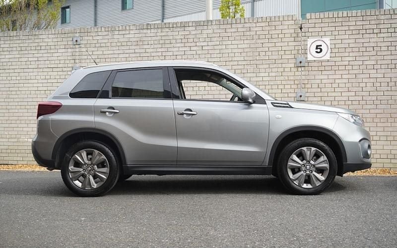 Used Suzuki Vitara SZ-T 116 HP (85 kW) 2023 Land breeze green SUV