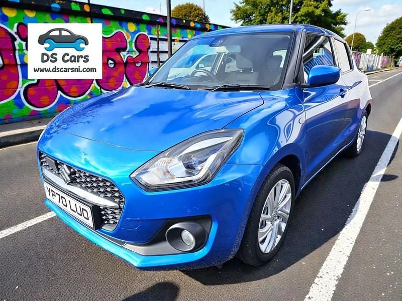 Begagnad Suzuki Swift SZ-T 83 HK (61 kW) 2020 Blå Halvkombi