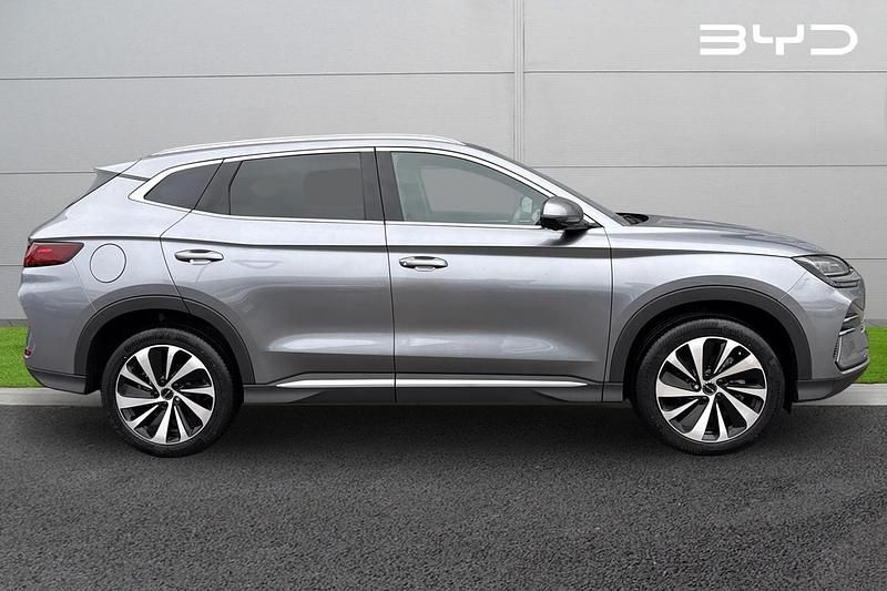 Used BYD Seal U Design 323 HP (237 kW) 2025 Grey SUV
