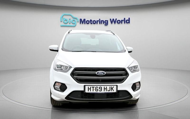 Used Ford Kuga ST-Line 150 HP (110 kW) 2019 White SUV