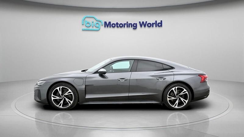 Used Audi e-tron GT quattro 494 kW (673 HP) 2022 Grey Sedan