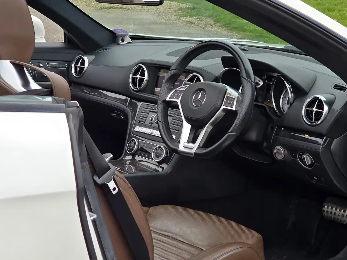 Used Mercedes SL350 2013 White Cabriolet