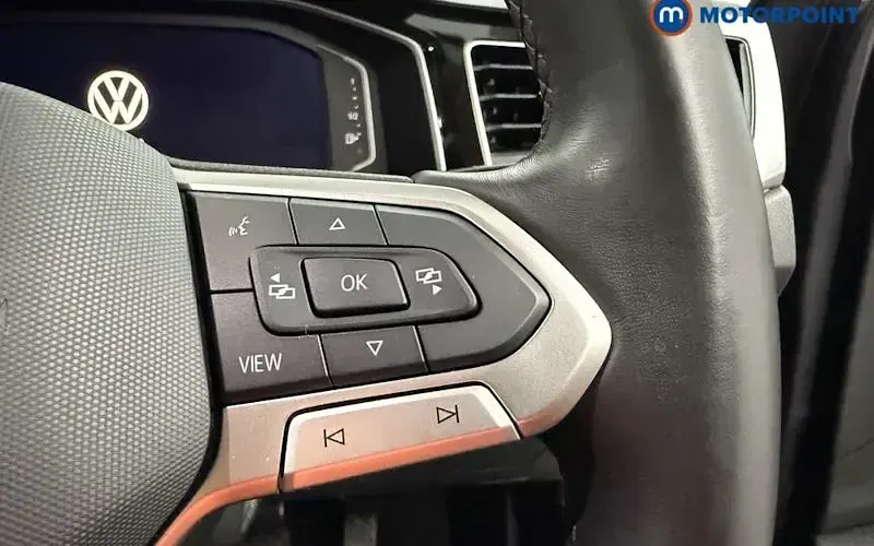Used VW Taigo Style 116 HP (85 kW) 2024 Grey SUV