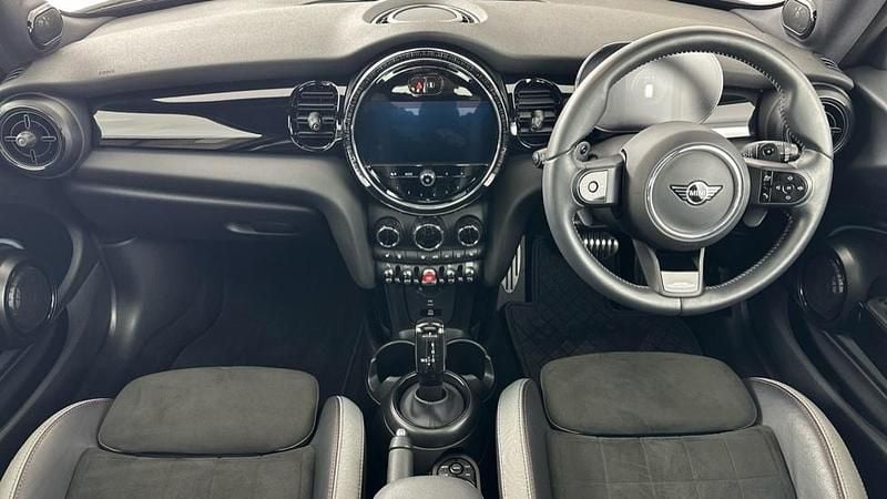 Used Mini Cooper S Hatch 176 HP (129 kW) 2024 Red Hatchback