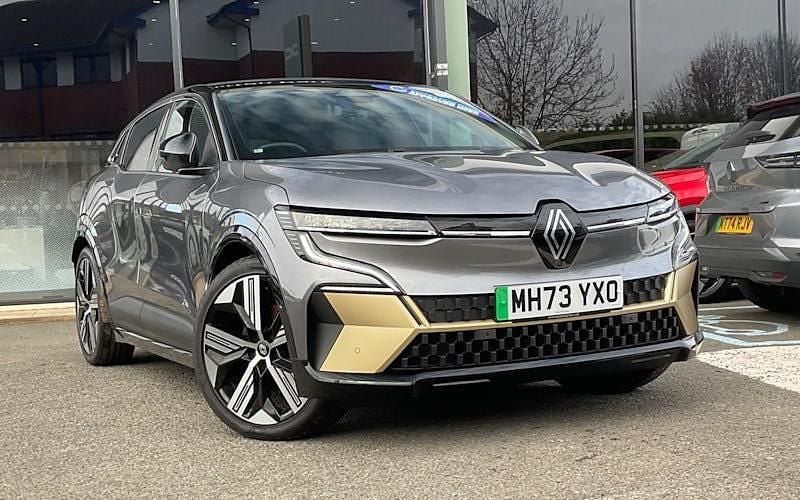 Used Renault Megane E-Tech Iconic 160 kW (218 HP) 2023 Hatchback
