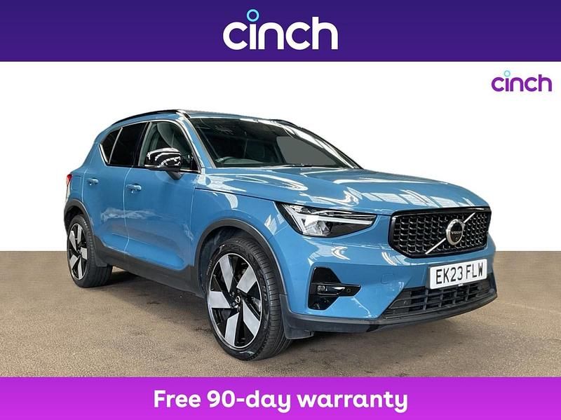 Blue Used 2023 Volvo XC40 Ultimate SUV | £27,699 (Fair price) - Image 1/3