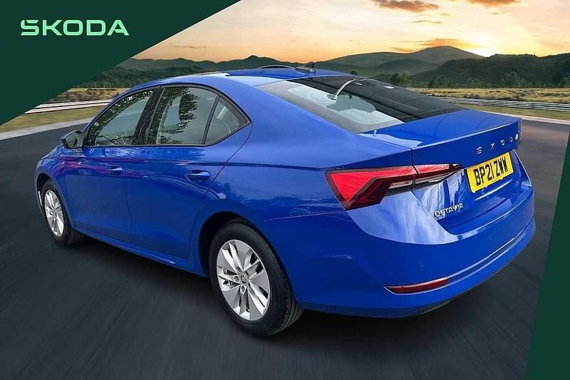 Used Skoda Octavia SE Technology 150 HP (110 kW) 2021 Blue Hatchback