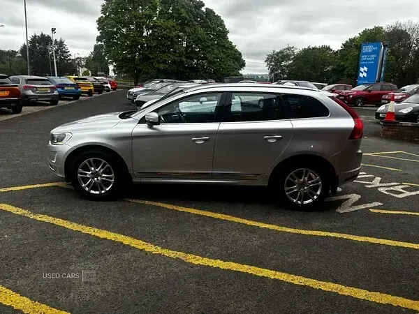 Used Volvo XC60 SE Lux 215 HP (158 kW) 2014 Silver SUV