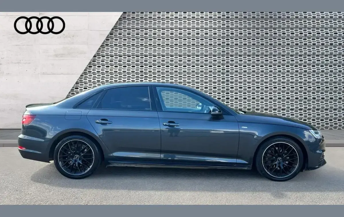 Used Audi A4 Black Edition 190 HP (139 kW) 2018 Grey Sedan