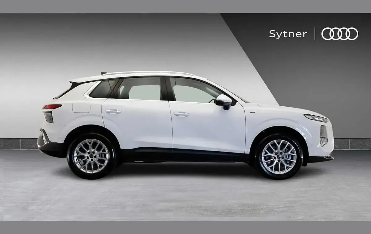 New Audi Q3 Sport 272 HP (200 kW) 2026 White SUV