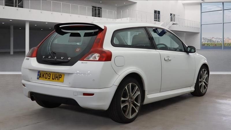 Used Volvo C30 R-Design 2009 White Hatchback